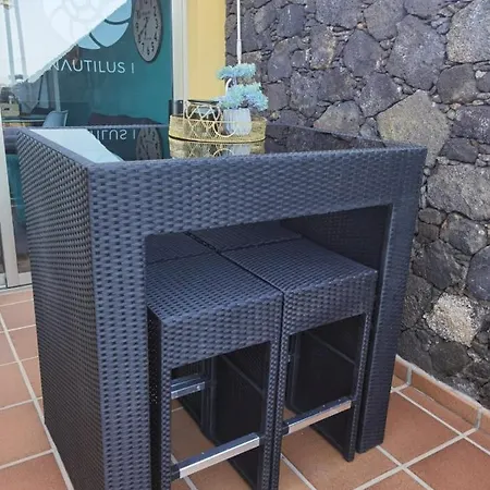 Nautilus I: Casa Con Terraza Y Vistas Al Mar *