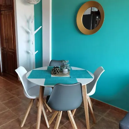 Nautilus I: Casa Con Terraza Y Vistas Al Mar La Caleta (El Hierro)